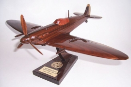 models_of_aircraft_World_War_2_SPITFIRE-MkVb