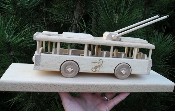 Trolleybus, gift for driver