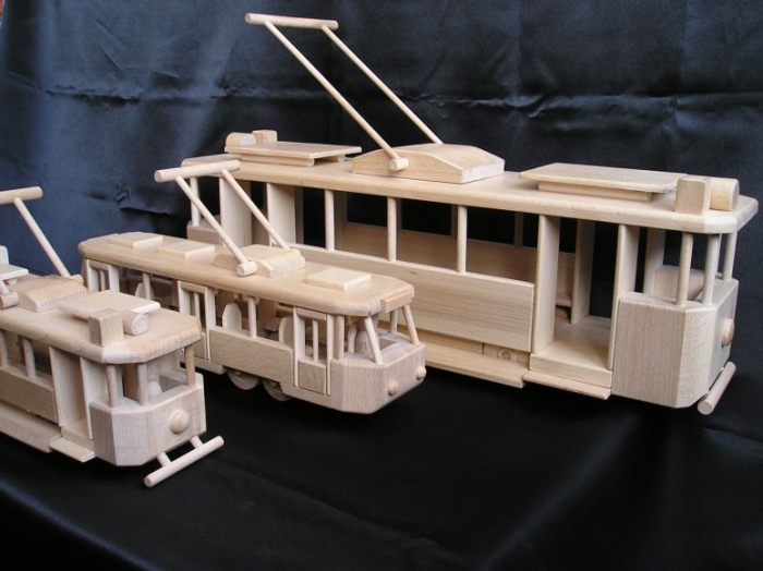 wooden-trams-models