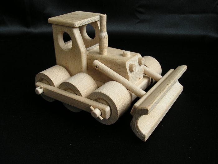 wooden-toys-truck-bulldozer