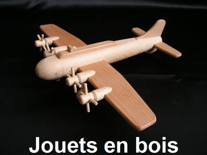 jouet_en_bois_avion