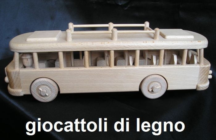 corriera_giocattoli_in_legno