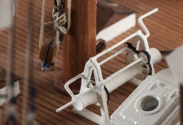 Model ship kit of La Belle Poule School schooner of French navy